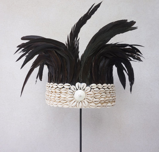 Feather Crown Black Seconds